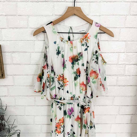 CALVIN KLEIN White Floral Cold Shoulder Belted Chiffon Maxi Dress - Picture 2 of 9